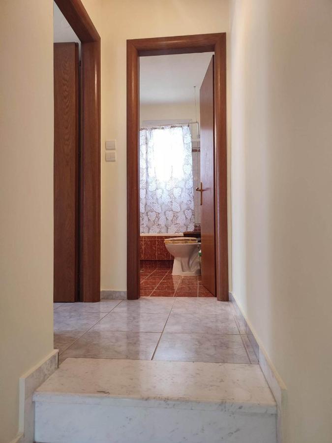 Artemis Luxury Villa Palaiontsiflikion Bagian luar foto